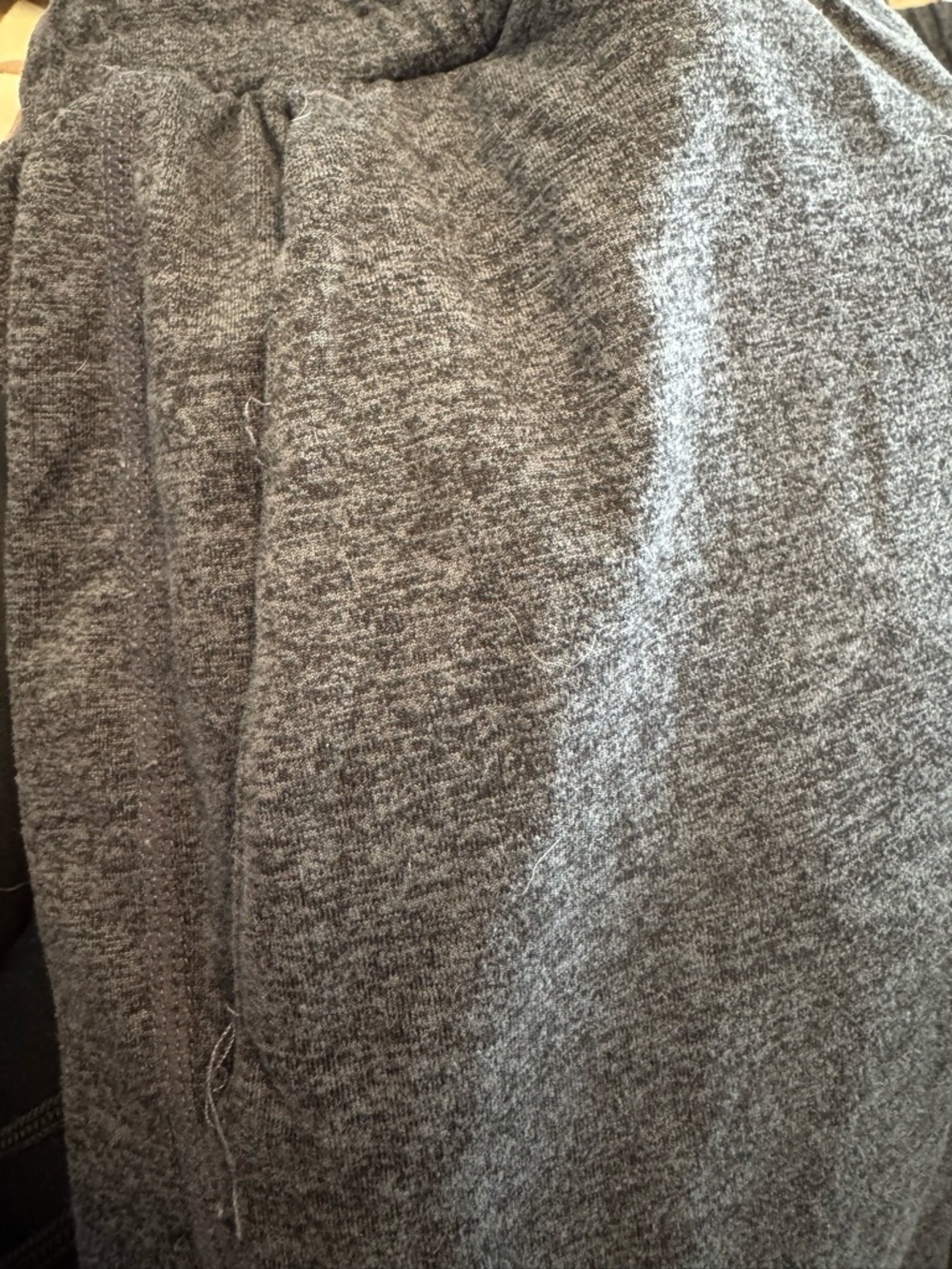 Vuori Joggers - Heather Grey - Picture 4 of 4
